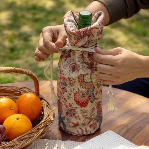 The Heirloom Garden, Artisan Handscreen Bottle Sleeve