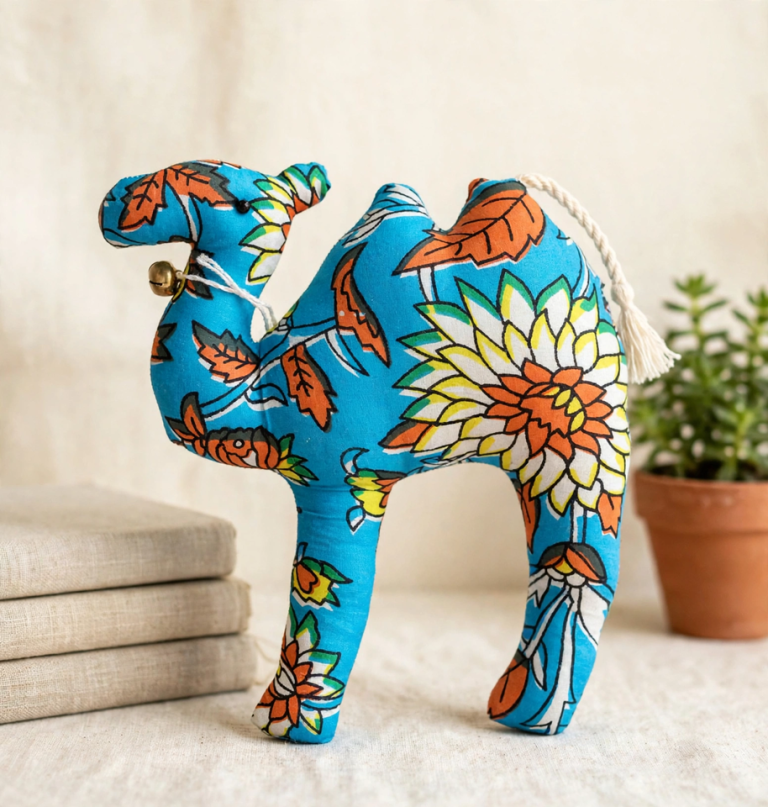 blue_camel_1_914x960